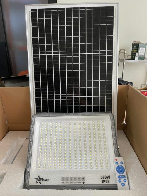 đèn pha led năng lượng mặt trời 400w vỏ nhôm cao cấp